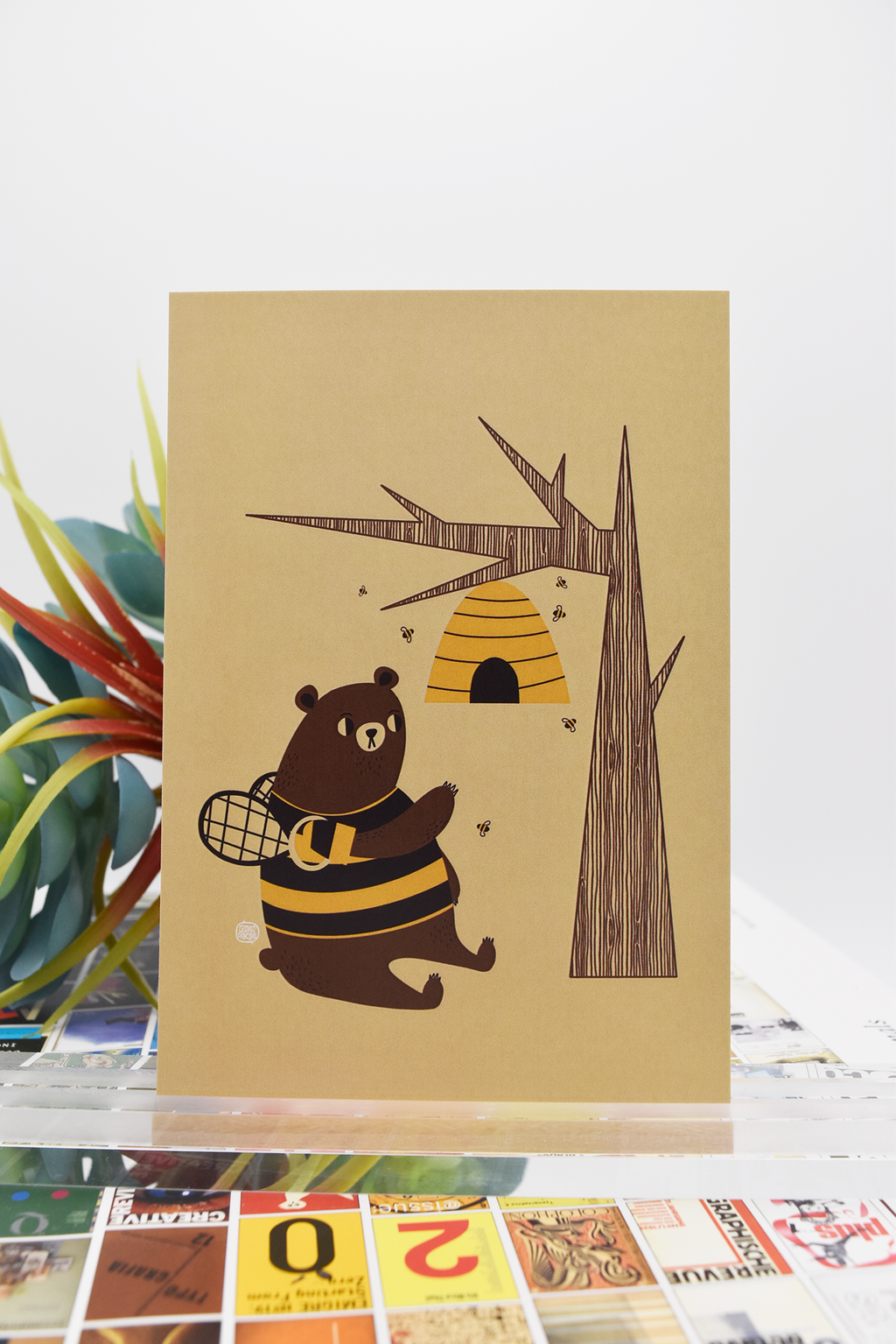 BEAR AND BEES Glossy Mini Print