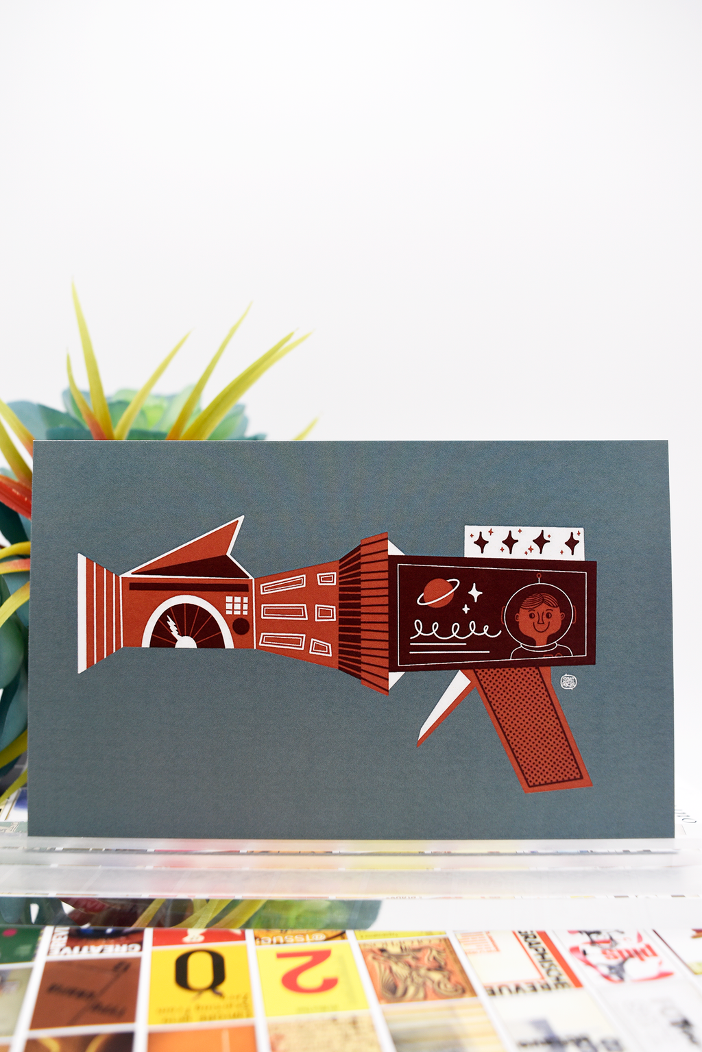 RED SPACE AGE RAYGUN Glossy Mini Print
